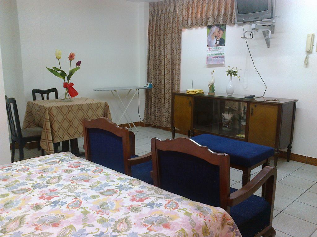 تروخيو Strenua Santa Maria Suites الغرفة الصورة